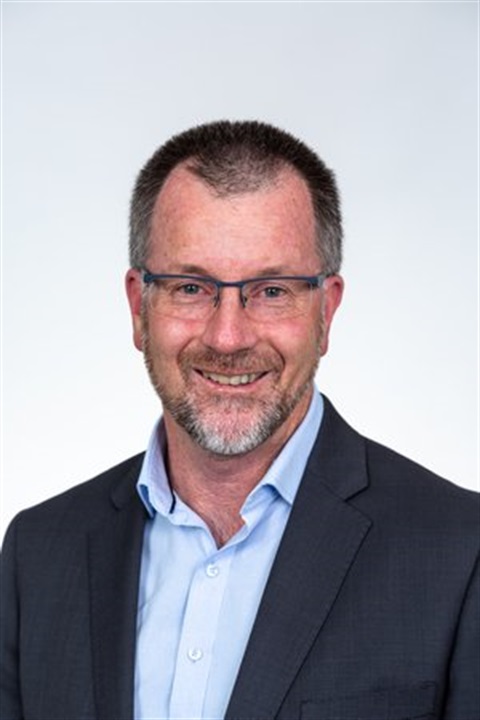 ian-ellett.jpg